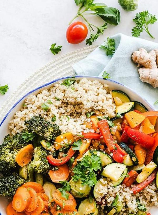 Produktfoto zu Ofengemüse-Bowl mit Couscous